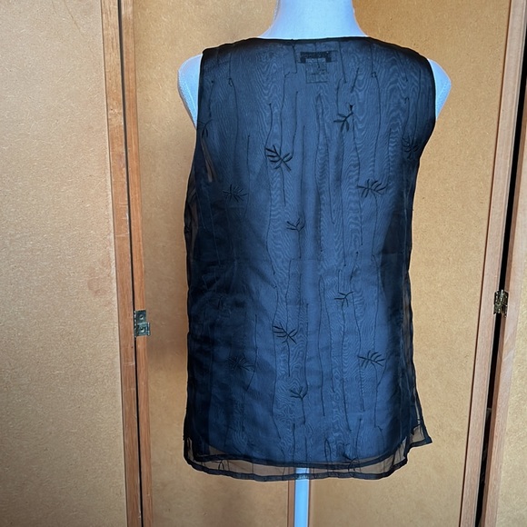 100% silk dressy hand embroidered top with beading (size S) lightly lined - Picture 3 of 10